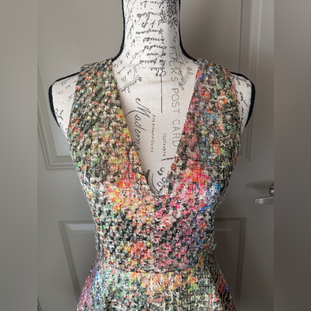 Alice + Olivia Varita Fit & Flare Metallic Dress - Picture 4 of 16